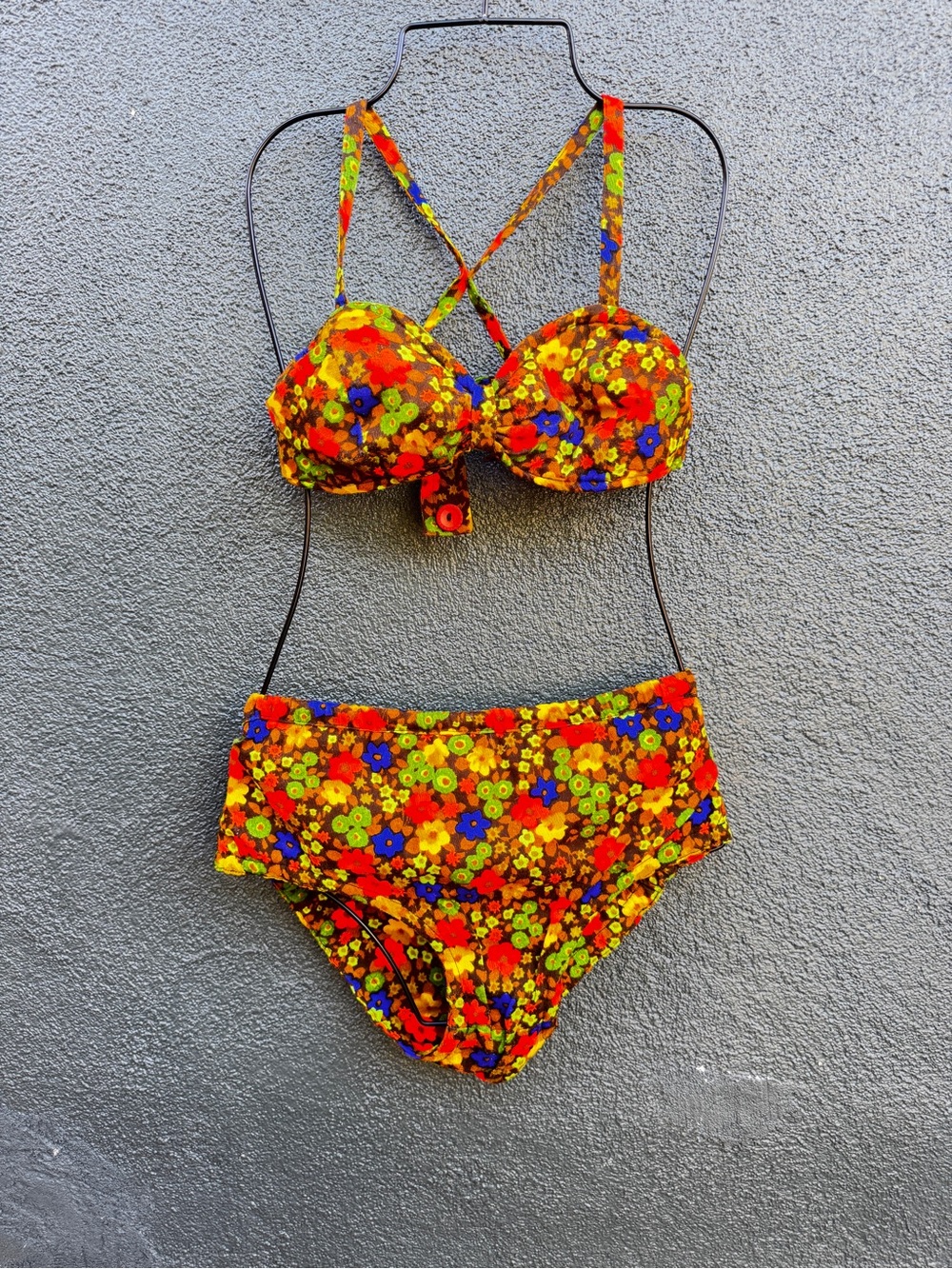 70s Vintage Bright Floral Bark Cloth Bikini Sz M - Picture 2 of 16